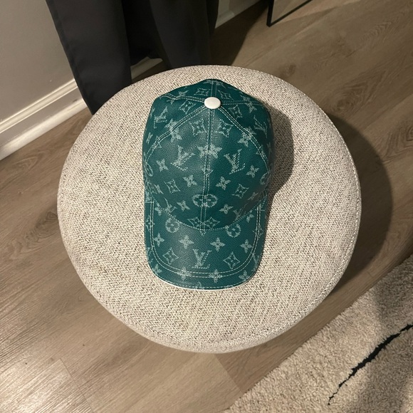 Louis Vuitton Green Monogram Baseball Cap Size M Authentic - Picture 2 of 9